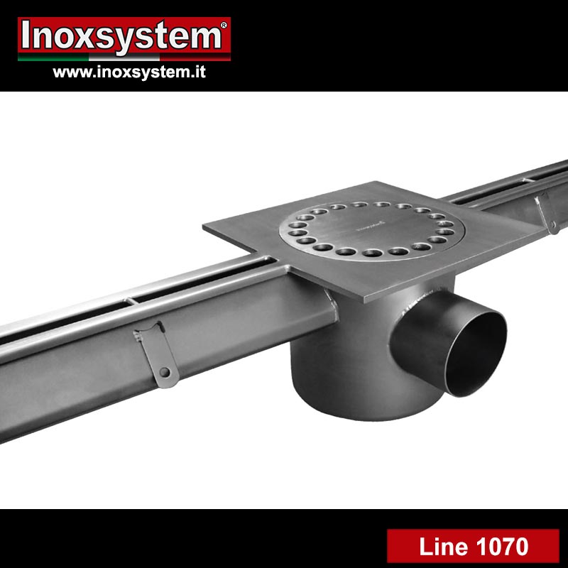 line 1070 Standard slot channel with oversized floor drain in stainless steel